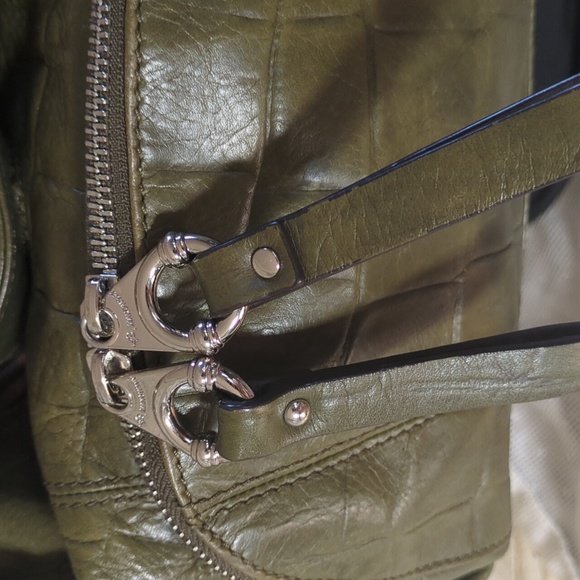 b. makowsky Leather Grean Shoulder Hobo Bag - Picture 6 of 17